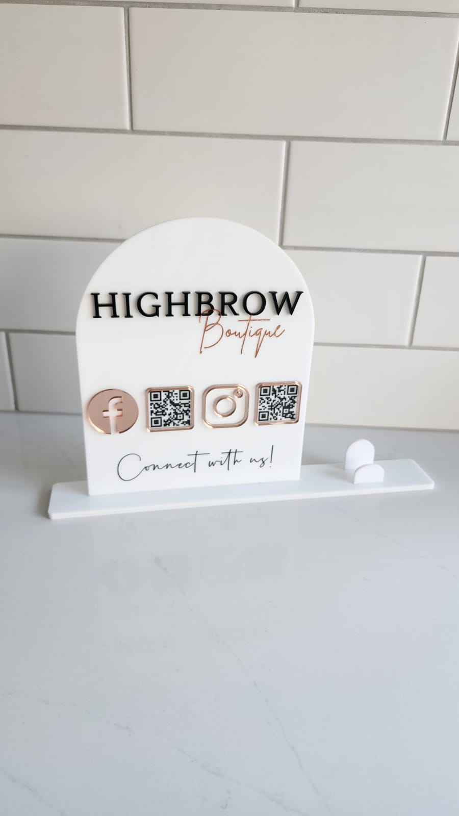 Social Media QR Stand 2